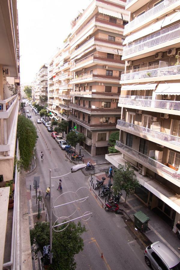 Deluxe Mitropoleos Apartment Salonicco Esterno foto